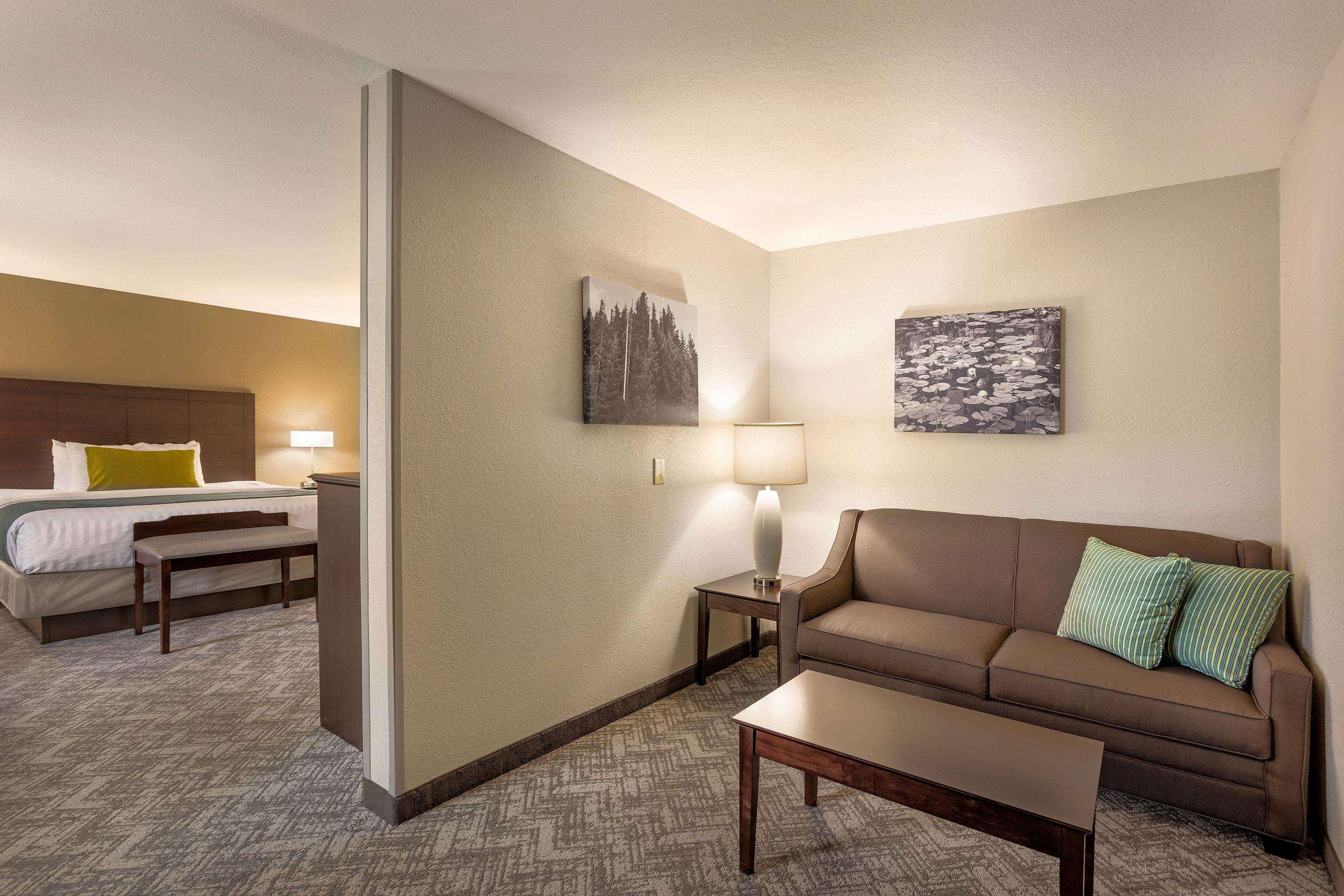 Comfort Inn & Suites Tualatin - Lake Oswego South Εξωτερικό φωτογραφία