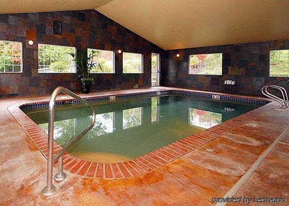 Comfort Inn & Suites Tualatin - Lake Oswego South Εξωτερικό φωτογραφία